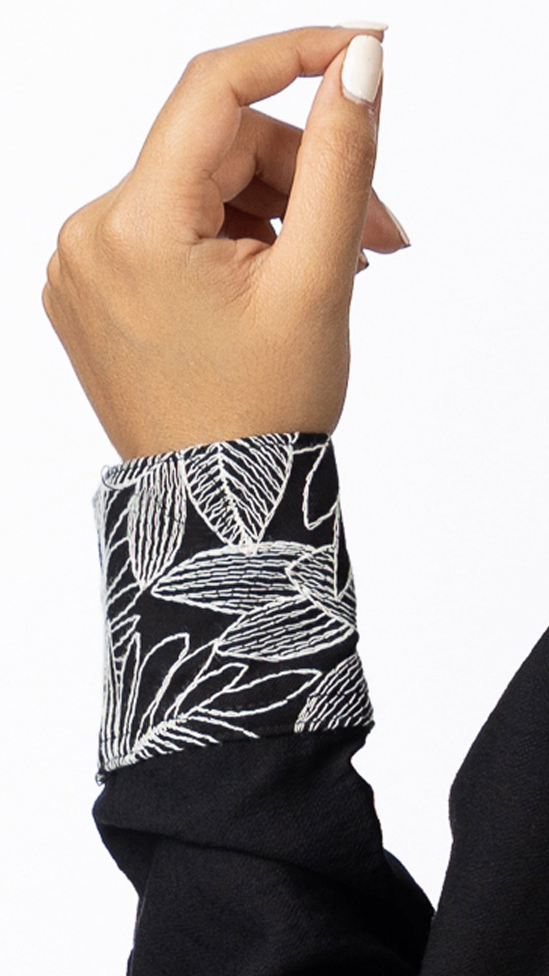P4003 CAMISA LINO BORDADO NEGRO