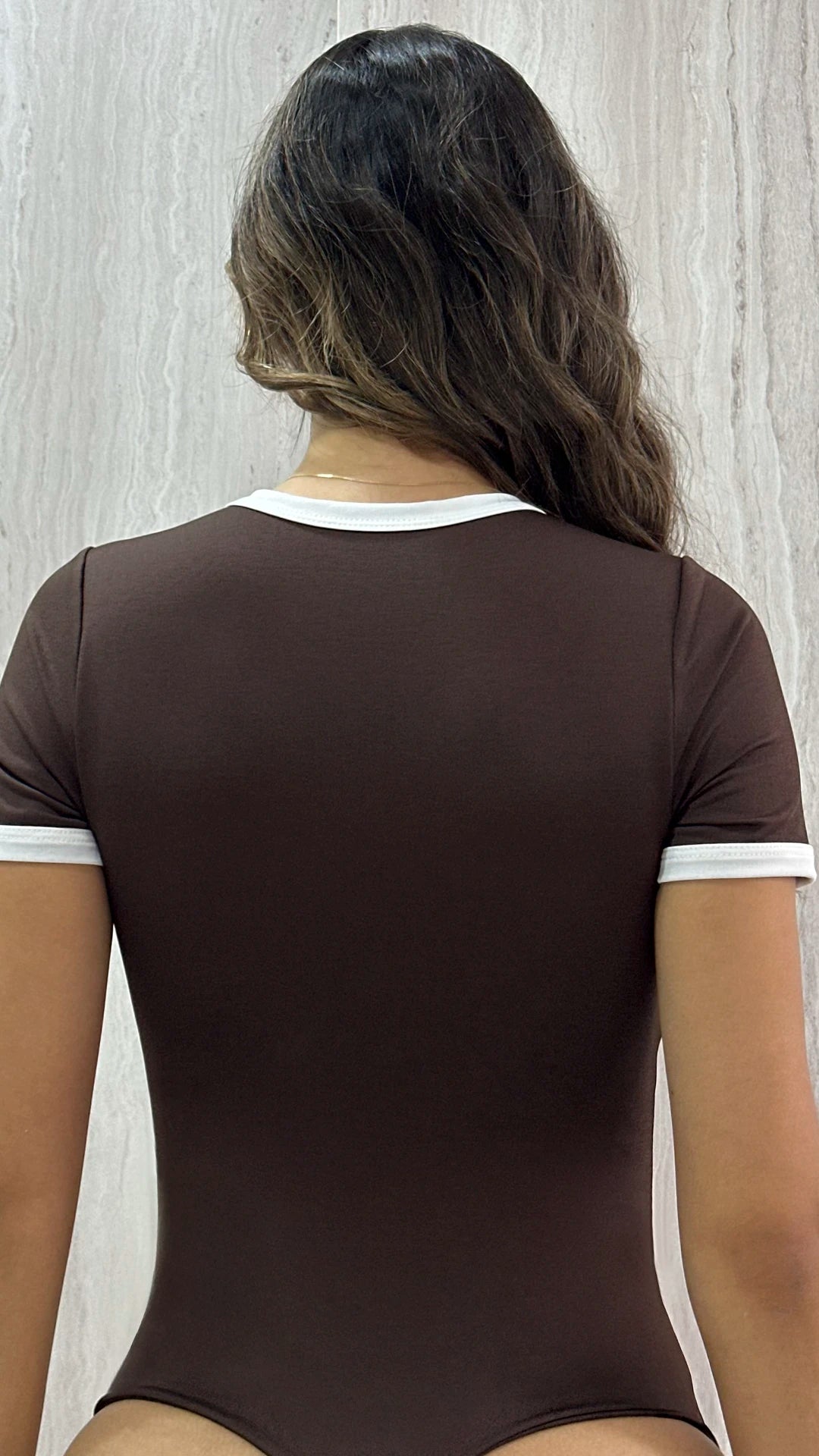 P4044 BODY JABON CAFE