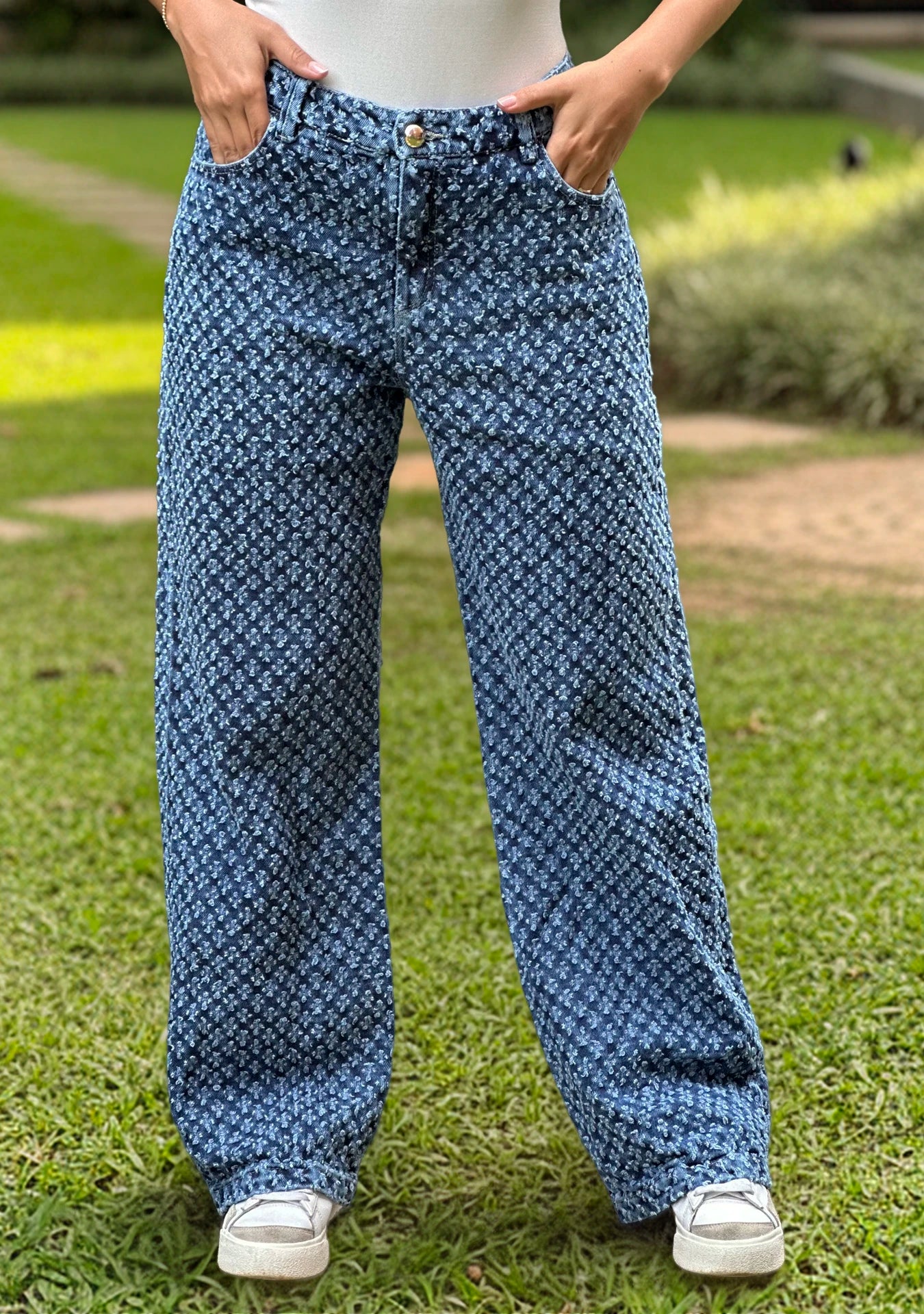 P74354 PANTALÓN INDIGO HUECOS AZUL