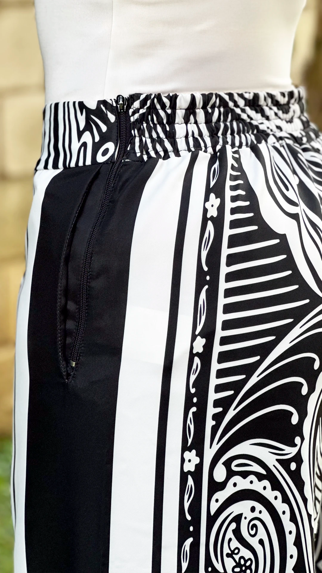 P74369 PANTALÓN AGATHA NEGRO