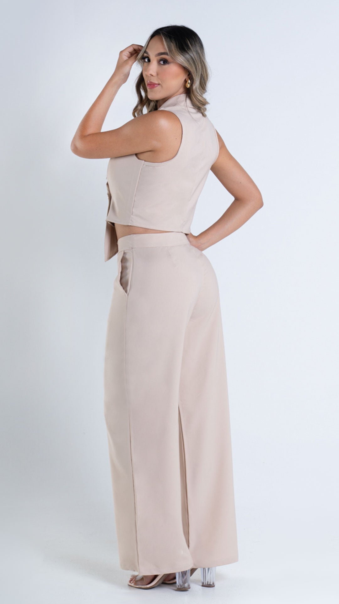 P74405 CONJUNTO LONDON CAMEL CLARO