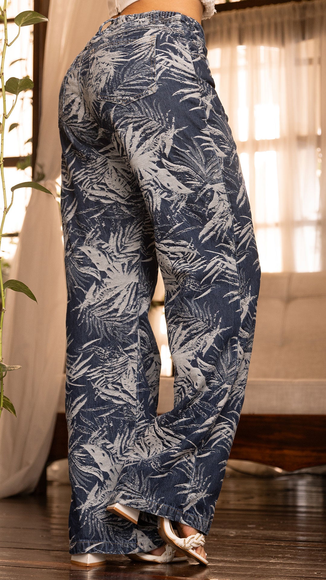 P74415 PANTALÓN INDIGO AZUL