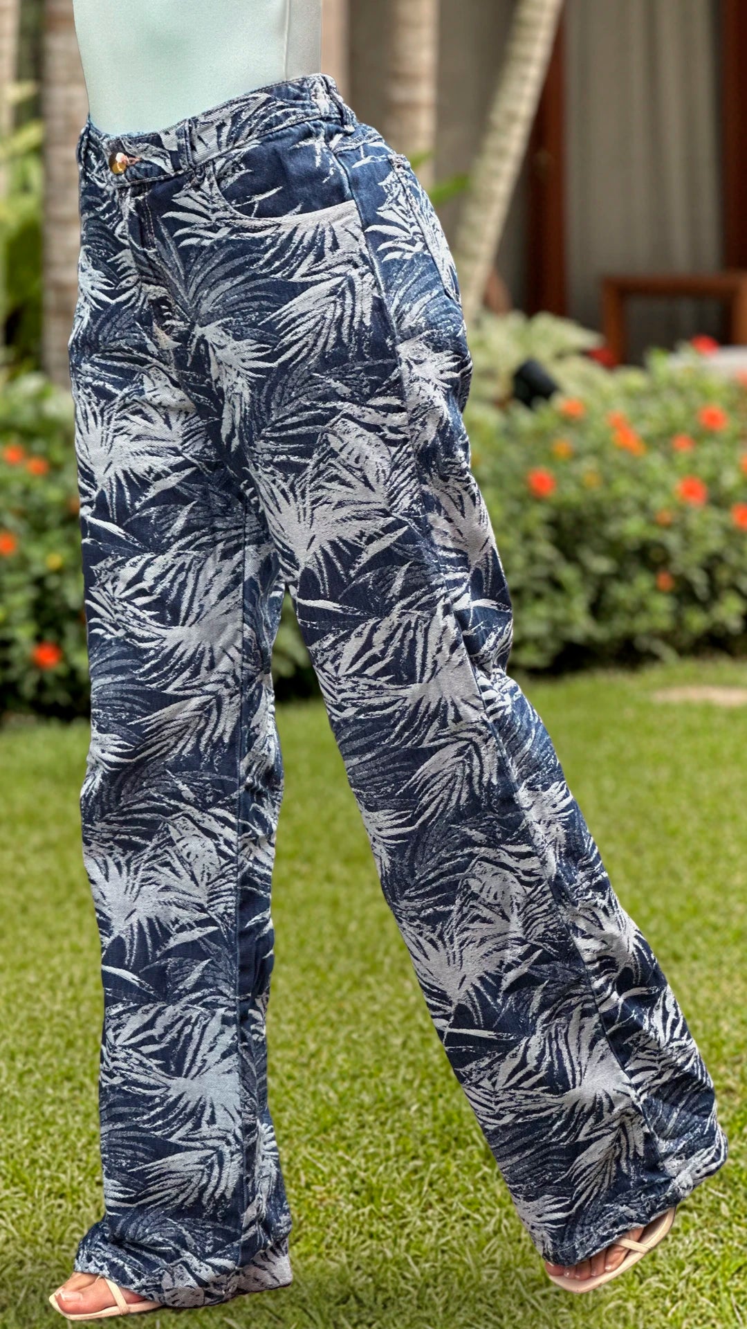 P74415 PANTALÓN INDIGO AZUL