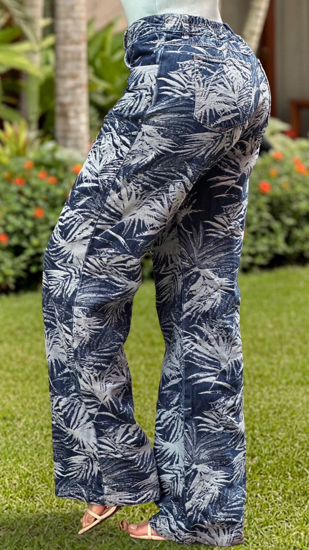 P74415 PANTALÓN INDIGO AZUL