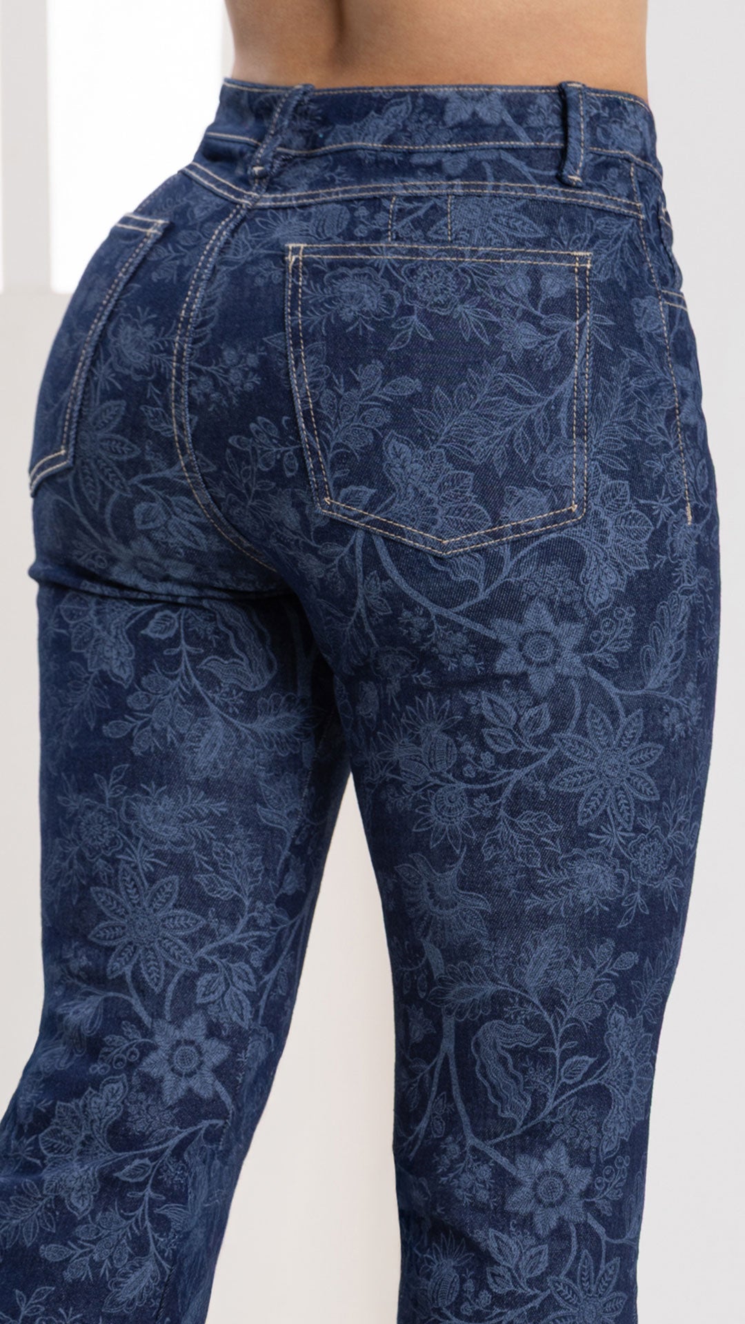 P74441 JEAN INDIGO GRABADO AZUL