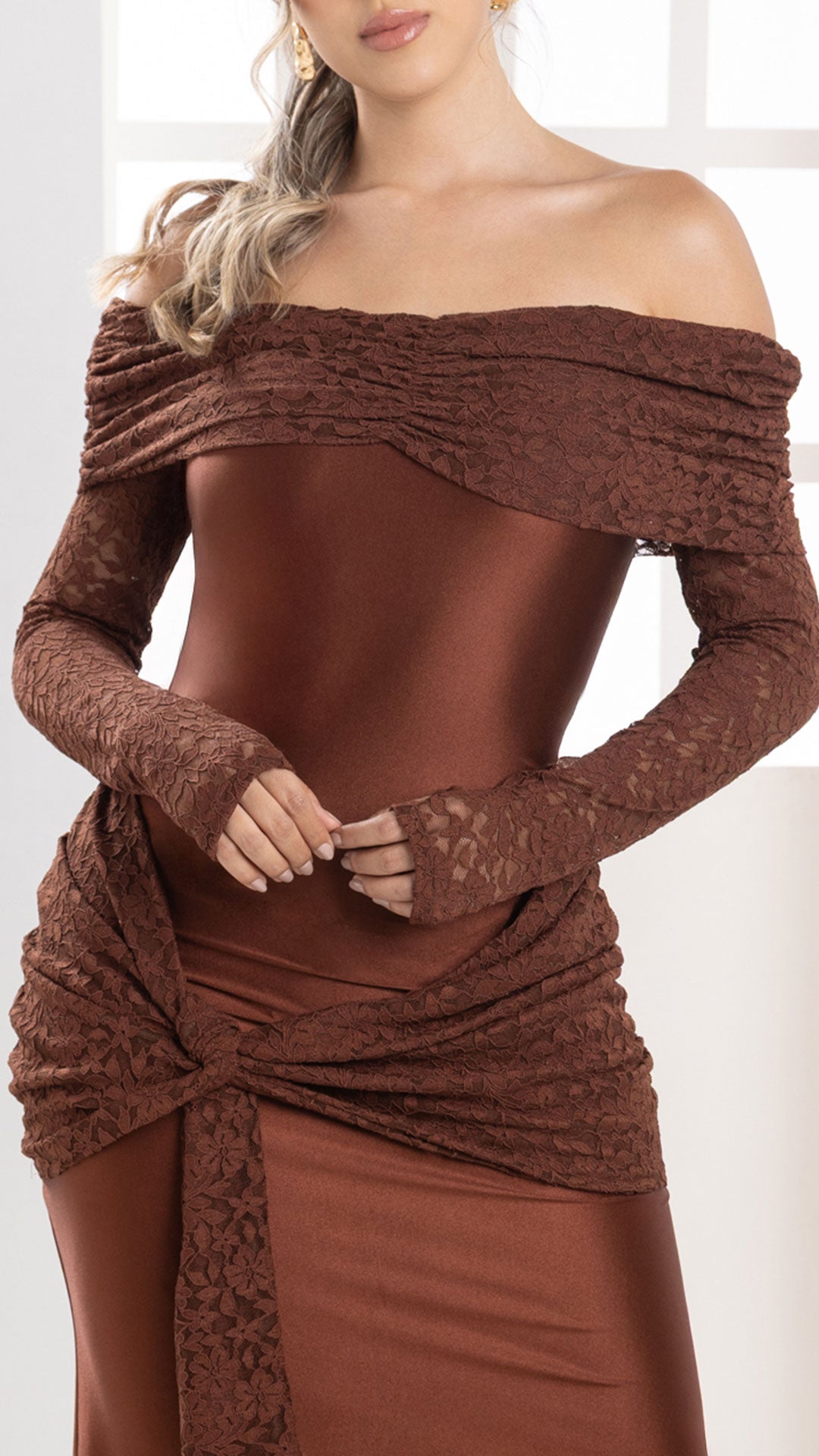 P74516 VESTIDO BLONDA MOKA