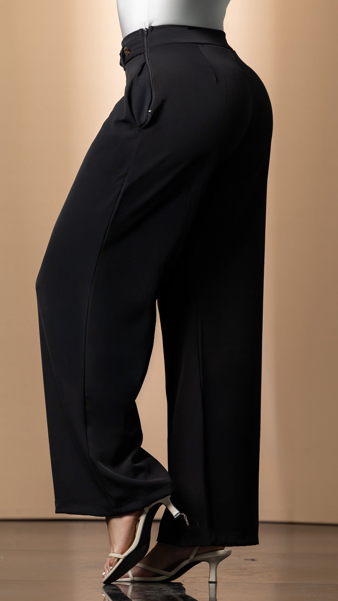 P74551 PANTALON FLOW NEGRO