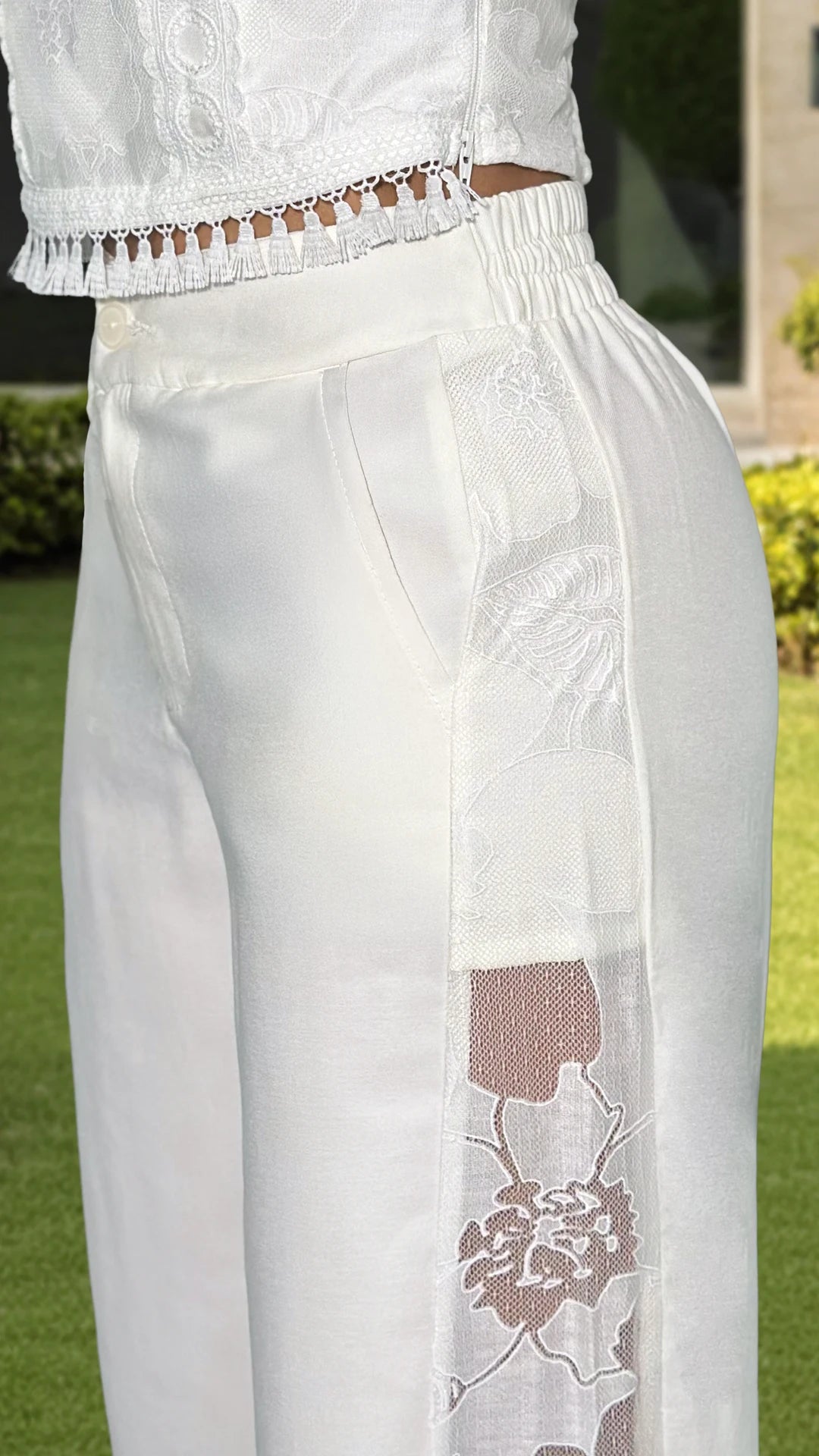 P74556 CONJUNTO MALLA BORDADA MARFIL