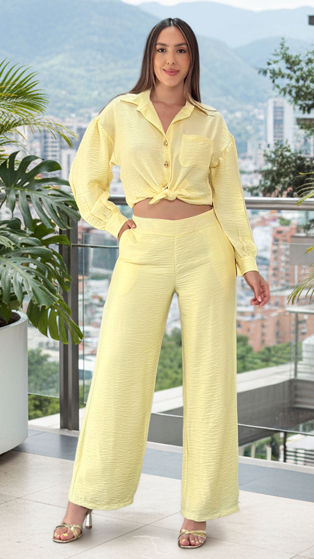 P74586 CONJUNTO LINO POLIESTER AMARILLO