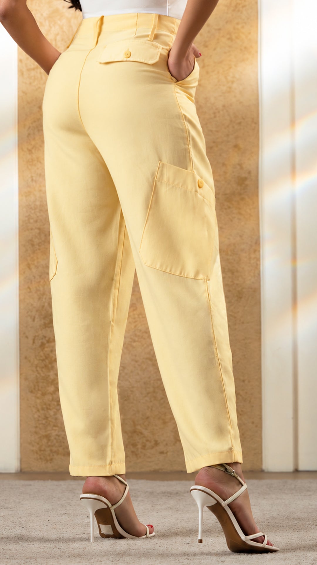 P74597 PANTALON FLOW AMARILLO