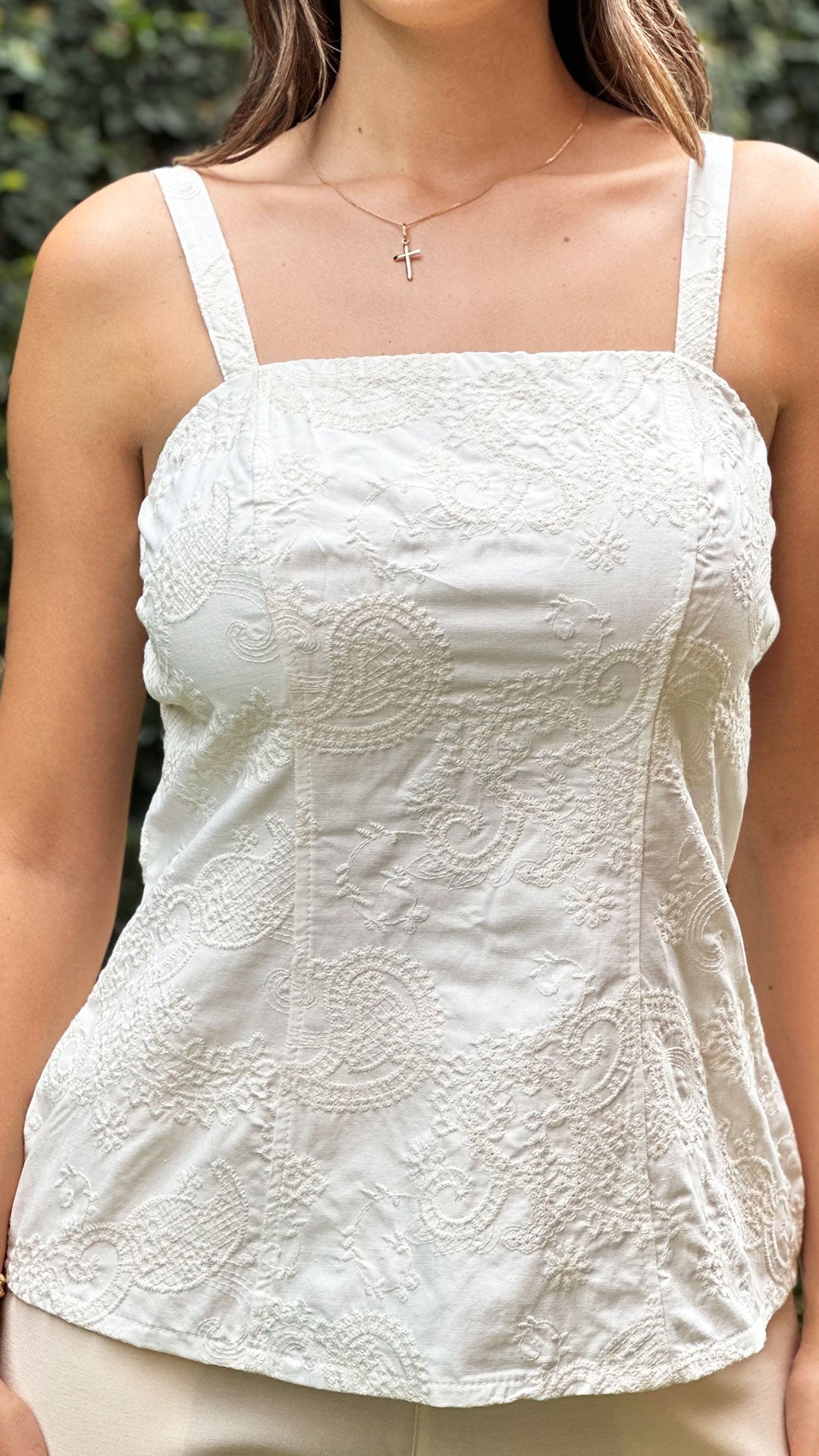 P74627 CONJUNTO LINO BORDADO MARFIL