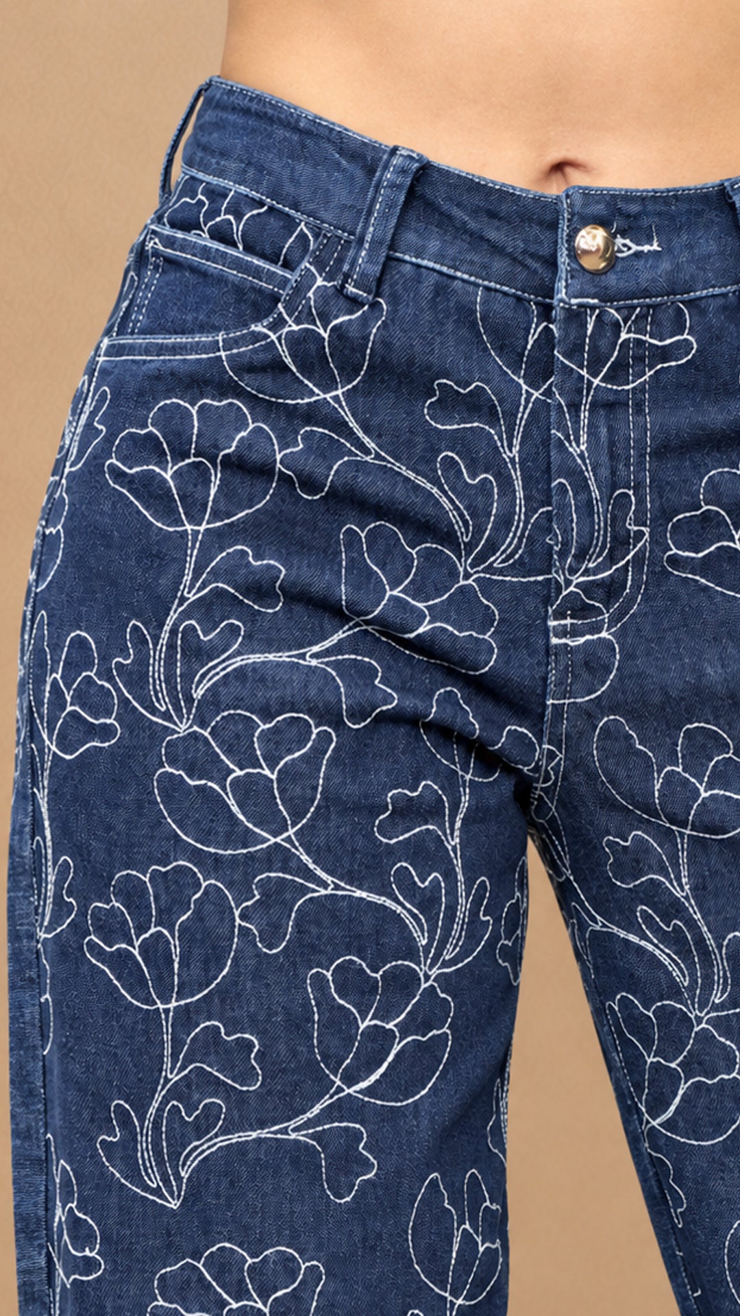 P74628 PANTALÓN INDIGO BORDADO AZUL