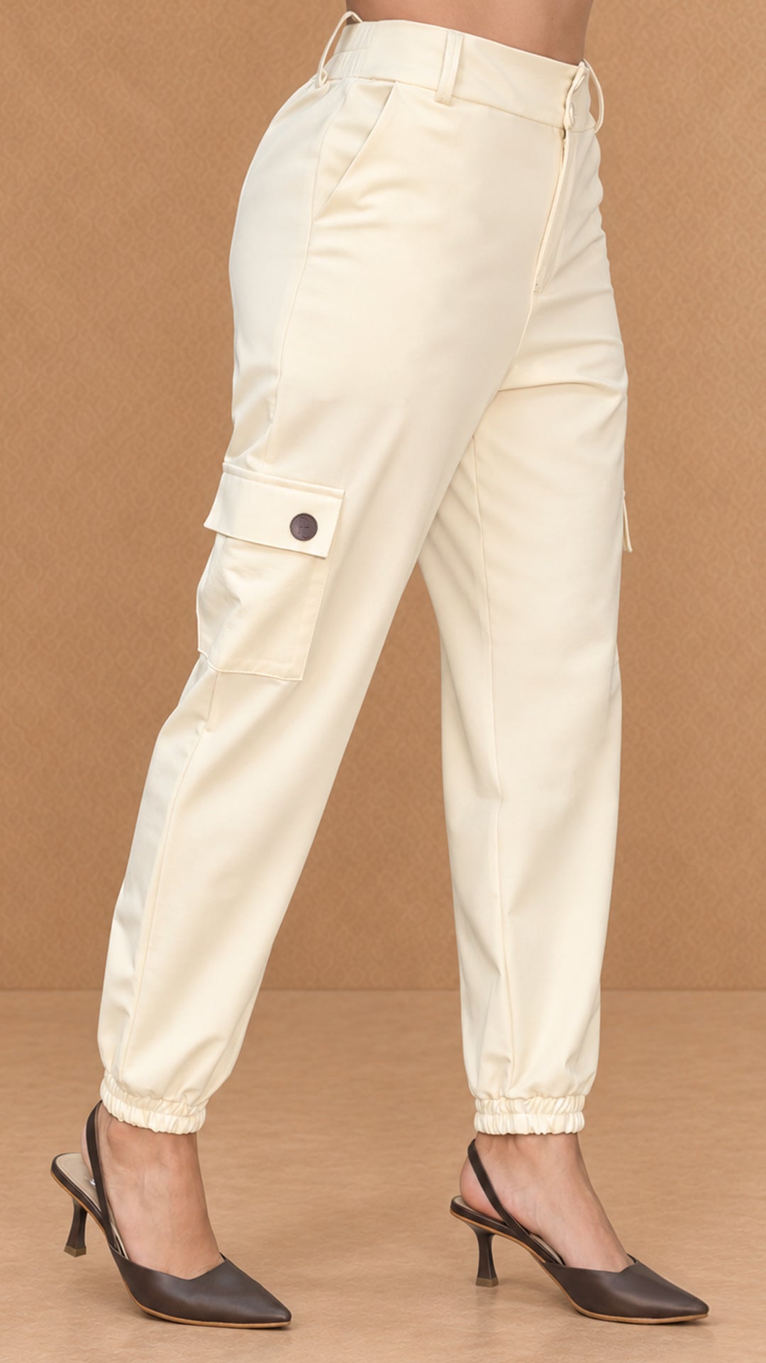 P74637 PANTALON LULOLEMON CREMA