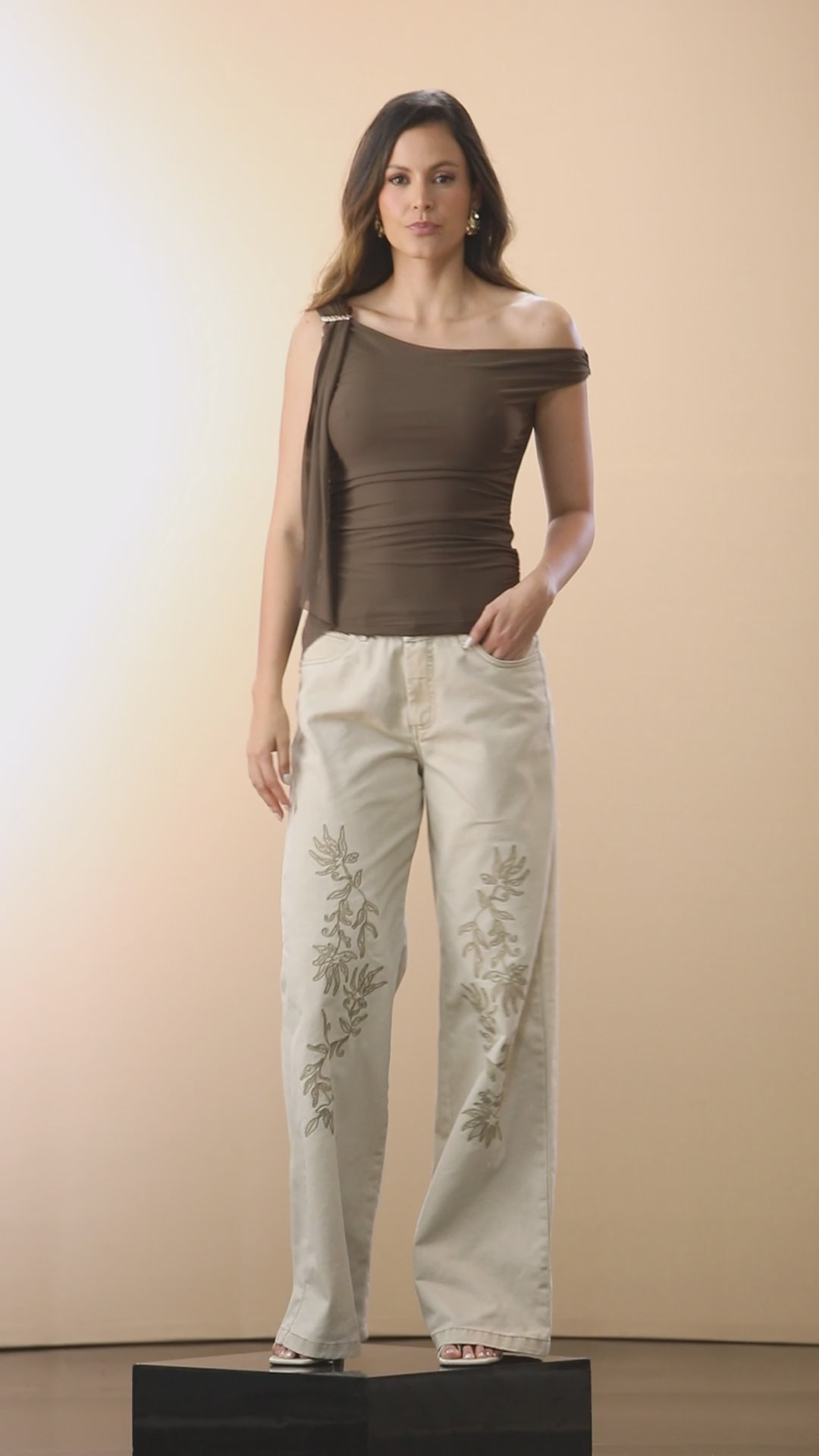 P4005 BLUSA MALLA CAFE