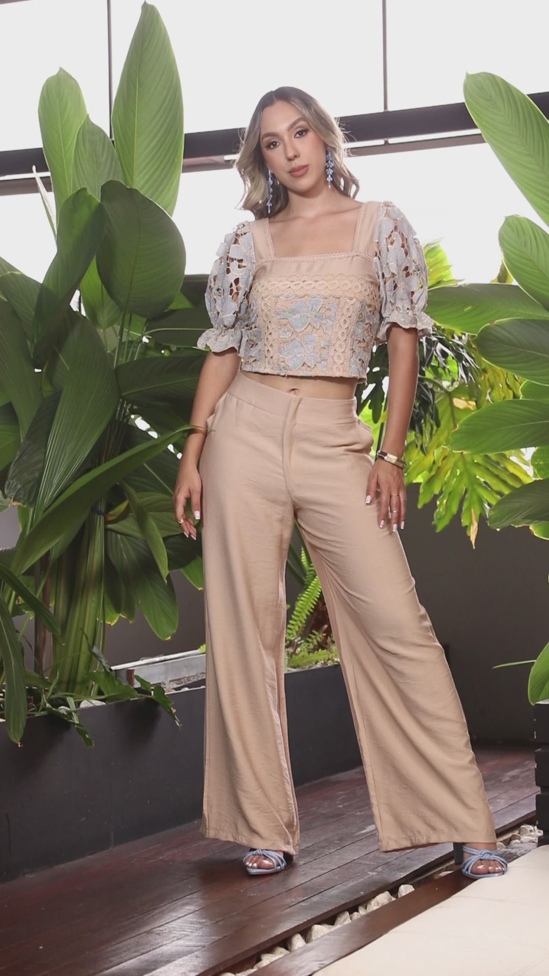 P74425 CONJUNTO LINO POLIESTER CAMEL