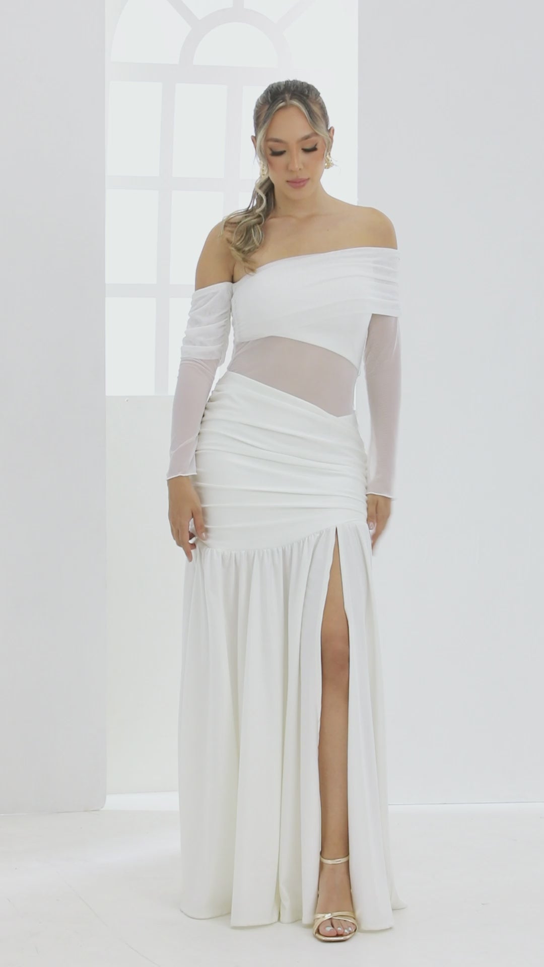 P74501 VESTIDO LICRA DESTELLANTE MARFIL